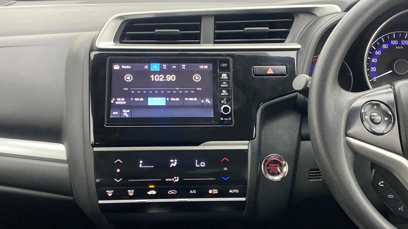 2018 Honda WR-V 1.5 i-DTEC VX MT, Diesel, Manual, 53,997 km, Air Conditioner