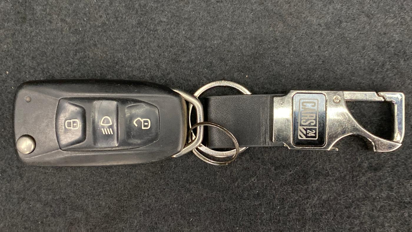 2018 Tata Hexa Varicor 400 XTA, Diesel, Automatic, 41,332 km, Key Close Up