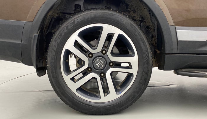 2018 Tata Hexa Varicor 400 XTA, Diesel, Automatic, 41,332 km, Right Rear Wheel