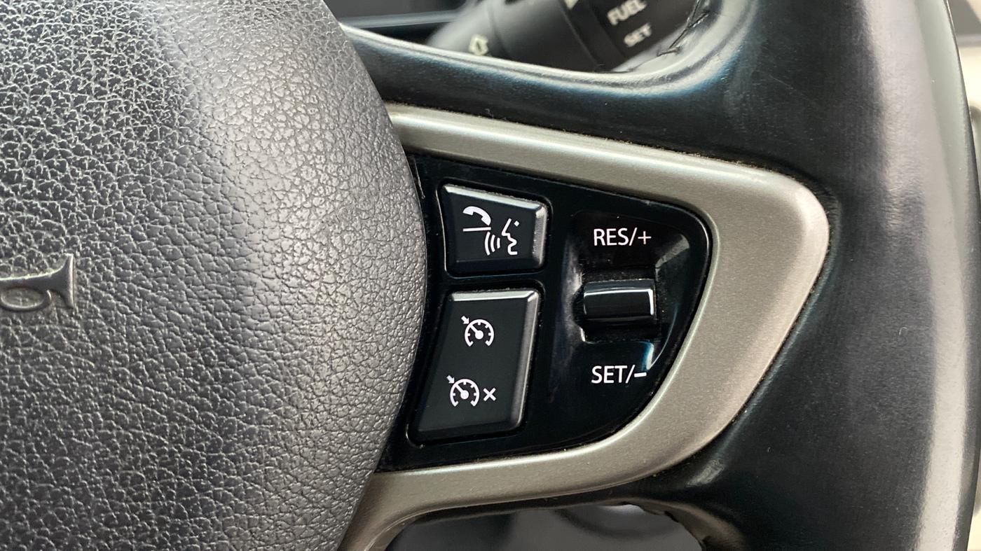 2018 Tata Hexa Varicor 400 XTA, Diesel, Automatic, 41,332 km, Adaptive Cruise Control
