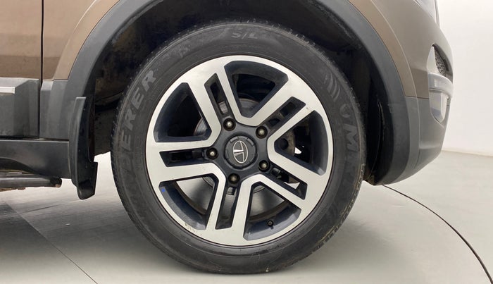2018 Tata Hexa Varicor 400 XTA, Diesel, Automatic, 41,332 km, Right Front Wheel