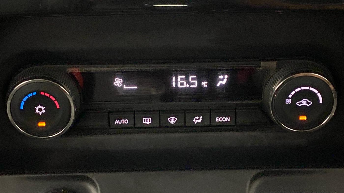 2018 Tata Hexa Varicor 400 XTA, Diesel, Automatic, 41,332 km, Automatic Climate Control