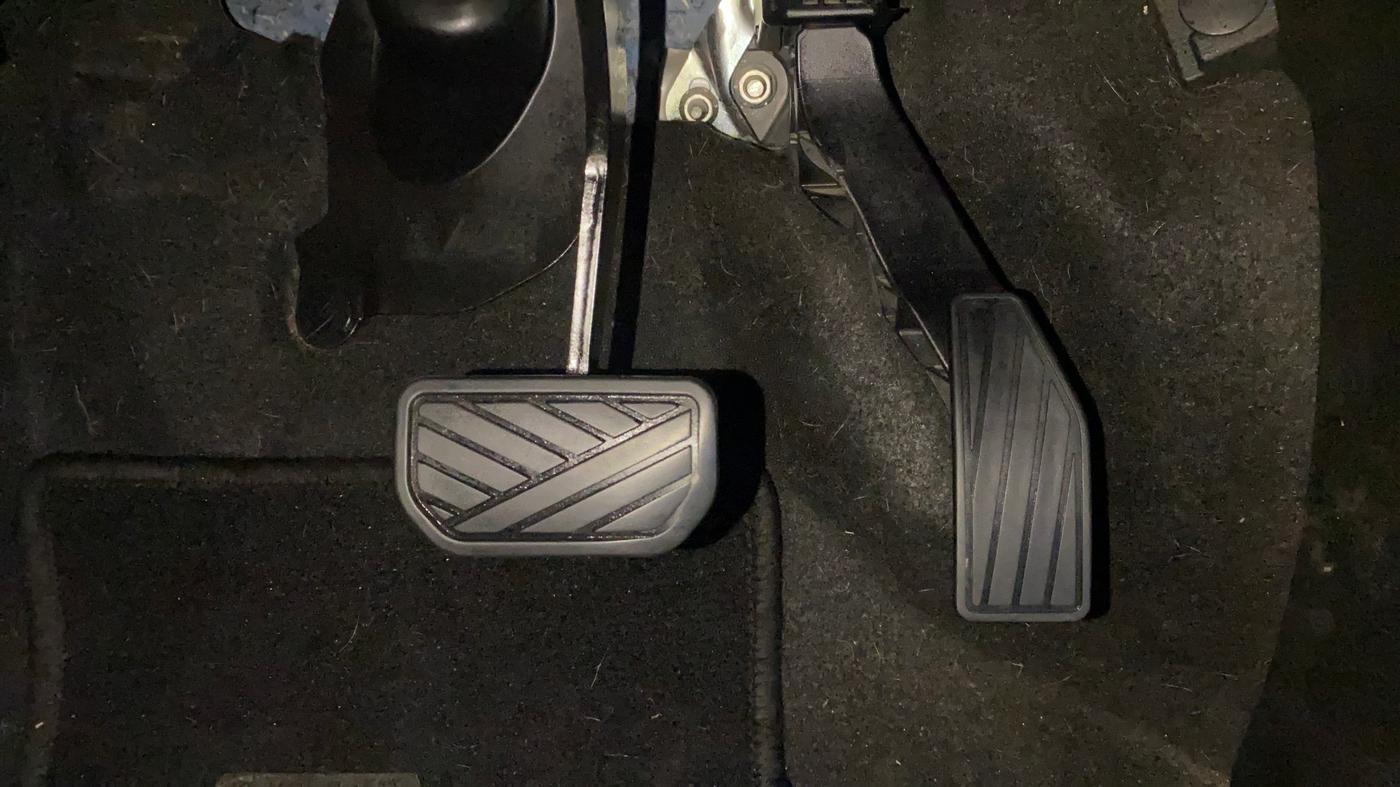 2020 Maruti S PRESSO VXI AMT, Petrol, Automatic, 68,061 km, Pedals