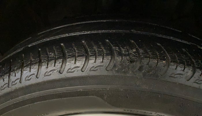 2019 Honda Amaze 1.2L I-VTEC VX CVT, Petrol, Automatic, 71,916 km, Right Front Tyre Tread