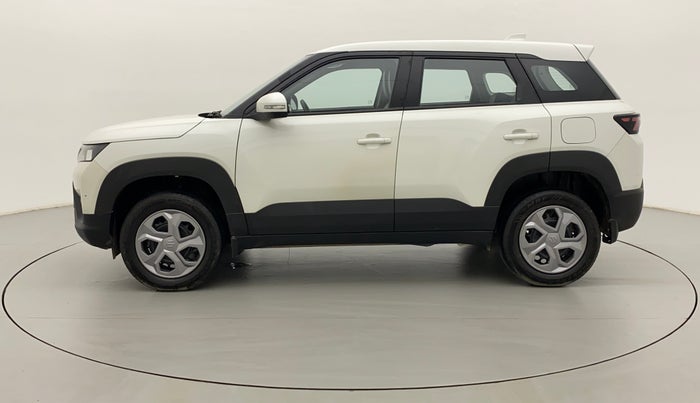 2022 Maruti BREZZA VXI SMART HYBRID, Petrol, Manual, 4,835 km, Left Side