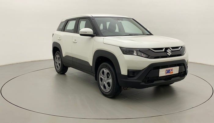 2022 Maruti BREZZA VXI SMART HYBRID, Petrol, Manual, 4,835 km, Right Front Diagonal