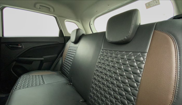2022 Maruti BREZZA VXI SMART HYBRID, Petrol, Manual, 4,835 km, Right Side Rear Door Cabin