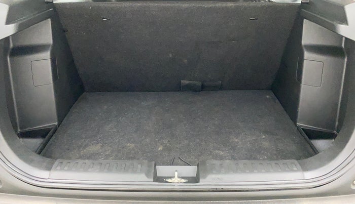 2022 Maruti BREZZA VXI SMART HYBRID, Petrol, Manual, 4,835 km, Boot Inside
