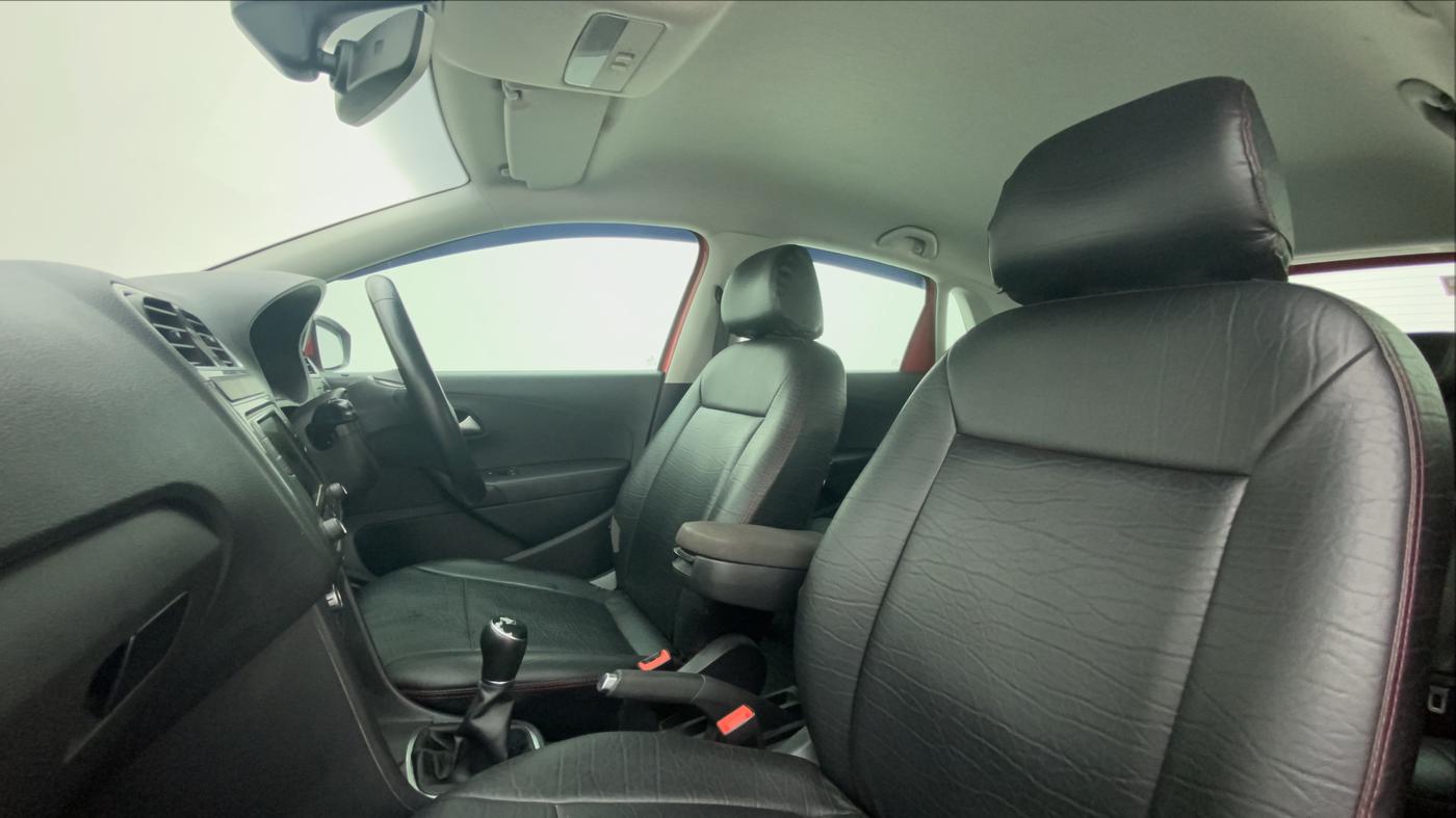 2020 Volkswagen Polo HIGHLINE PLUS 1.0, Petrol, Manual, 60,214 km, Right Side Front Door Cabin