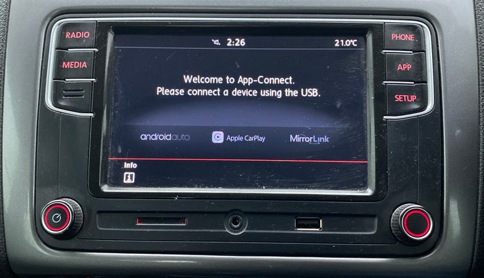 2020 Volkswagen Polo HIGHLINE PLUS 1.0, Petrol, Manual, 60,214 km, Apple CarPlay and Android Auto