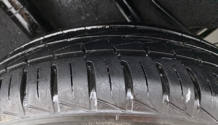 2020 Datsun Redi Go T, Petrol, Manual, 24,070 km, Right Rear Tyre Tread