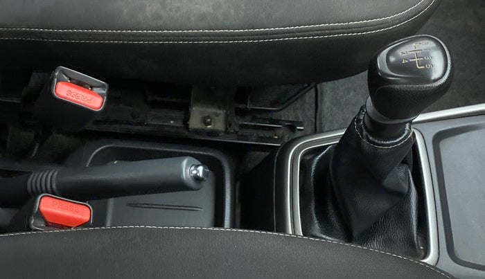 2020 Datsun Redi Go T, Petrol, Manual, 24,070 km, Gear Lever