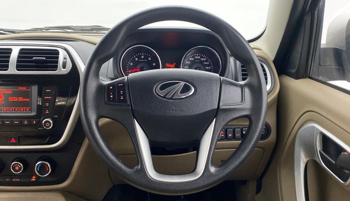 2016 Mahindra TUV300 T8, Diesel, Manual, 52,597 km, Steering Wheel Close Up