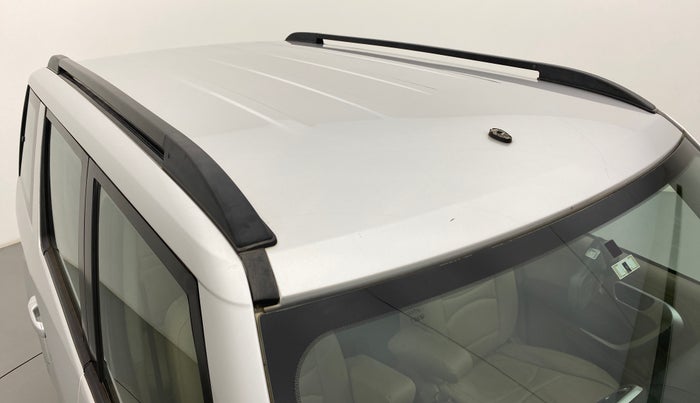 2016 Mahindra TUV300 T8, Diesel, Manual, 52,597 km, Roof