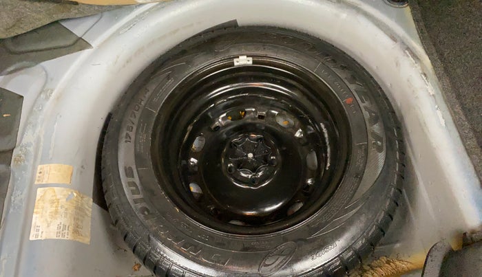 2016 Volkswagen Ameo HIGHLINE DSG 1.5 DIESEL , Diesel, Automatic, 1,01,403 km, Spare Tyre