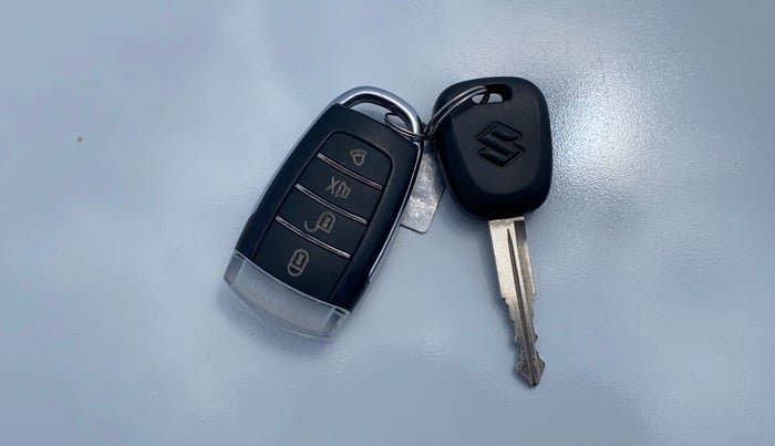 2022 Maruti Alto LXI O, Petrol, Manual, 39,246 km, Key Close Up