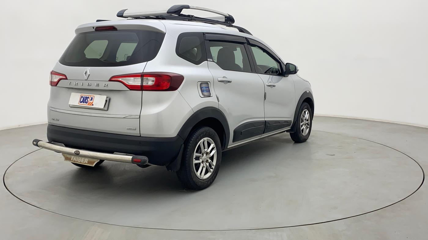 2019 Renault TRIBER RXT, Petrol, Manual, 28,304 km, Right Back Diagonal
