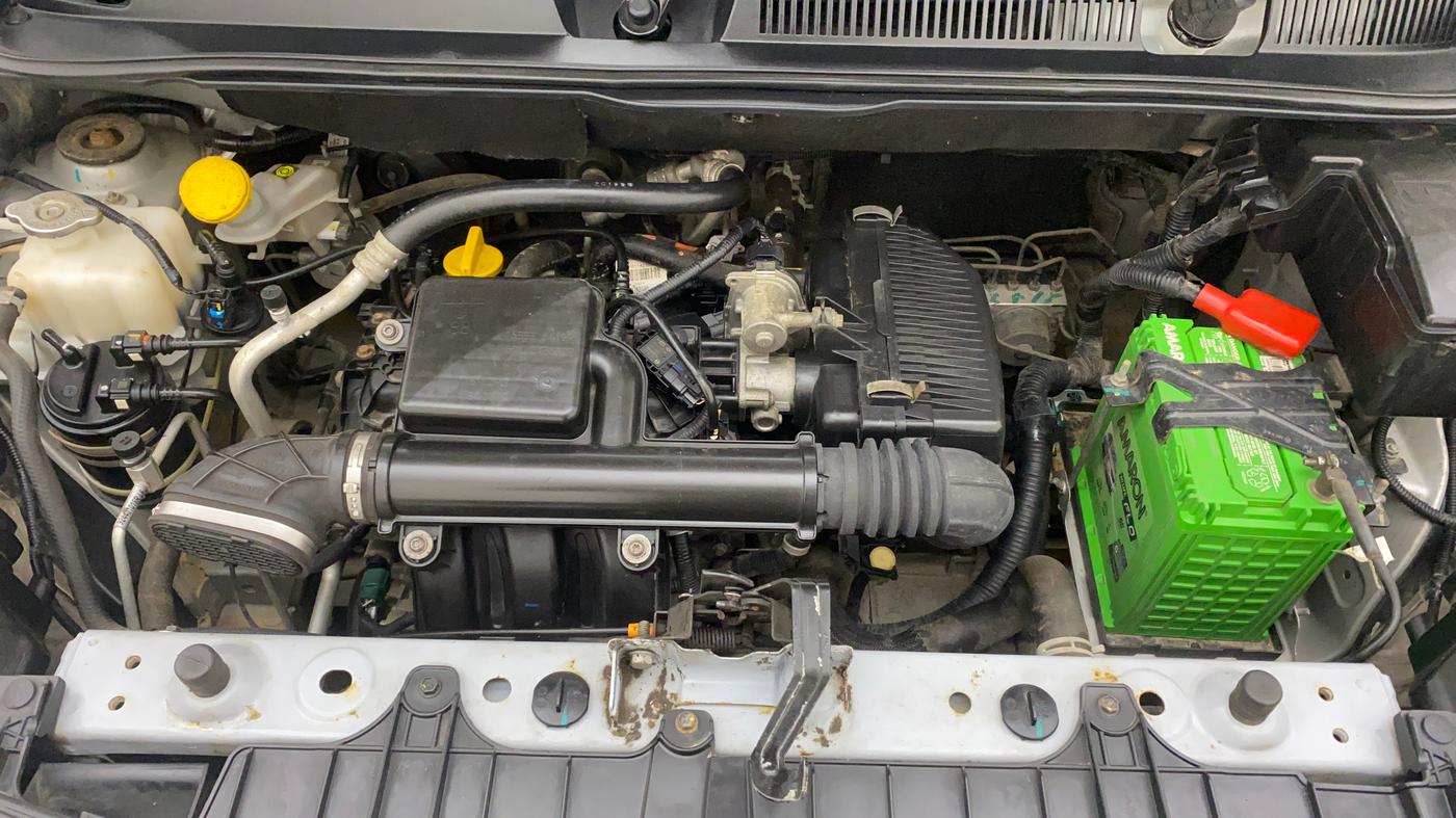 2019 Renault TRIBER RXT, Petrol, Manual, 28,304 km, Open Bonet