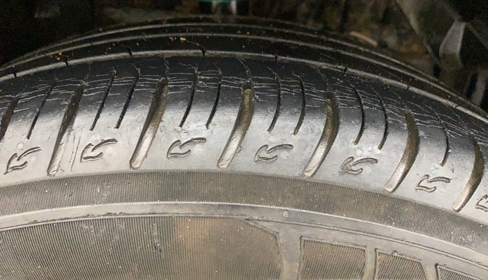 2018 Maruti Vitara Brezza ZDI AMT, Diesel, Automatic, 52,670 km, Right Front Tyre Tread