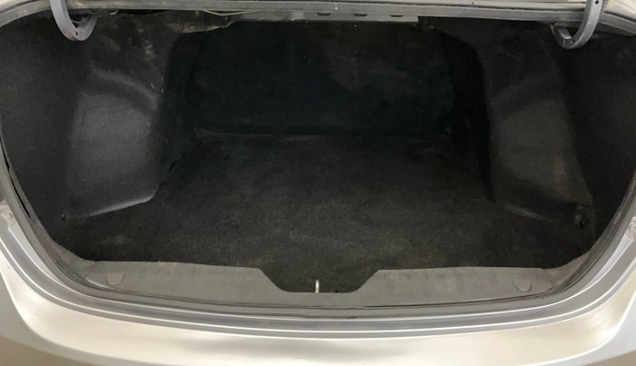 2020 Maruti Ciaz ALPHA 1.5 SHVS PETROL, Petrol, Manual, 31,922 km, Boot Inside