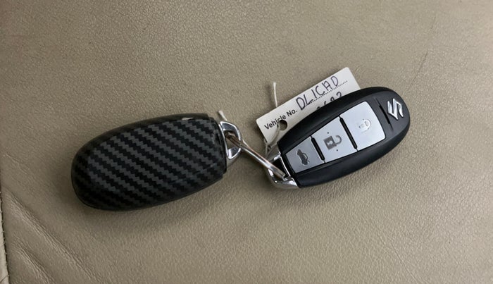 2020 Maruti Ciaz ALPHA 1.5 SHVS PETROL, Petrol, Manual, 31,922 km, Key Close Up