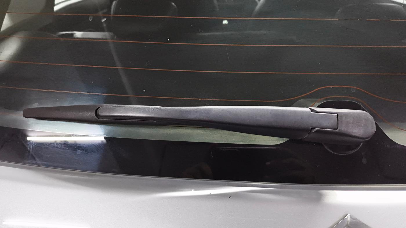 2023 Maruti BREZZA ZXI SMART HYBRID , Petrol, Manual, 83,053 km, Rear Wiper