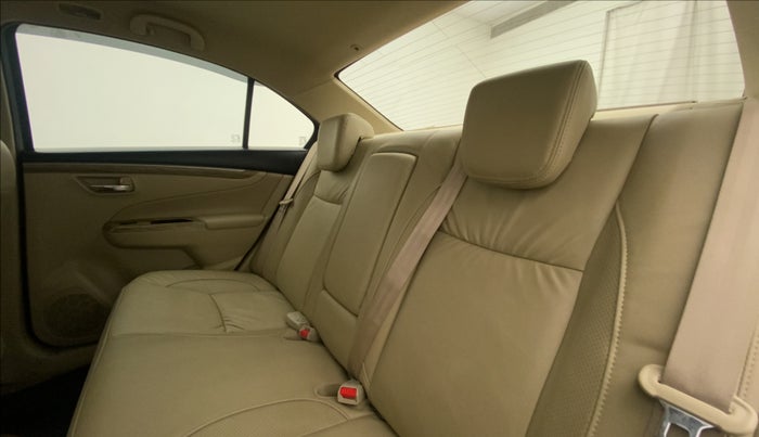 2020 Maruti Ciaz ALPHA  AT 1.5 SHVS PETROL, Petrol, Automatic, 28,539 km, Right Side Rear Door Cabin