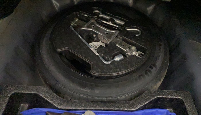 2020 Maruti Ciaz ALPHA  AT 1.5 SHVS PETROL, Petrol, Automatic, 28,539 km, Spare Tyre
