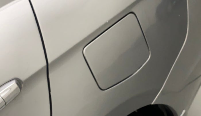 2020 Maruti Ciaz ALPHA  AT 1.5 SHVS PETROL, Petrol, Automatic, 28,539 km, Left quarter panel - Minor scratches