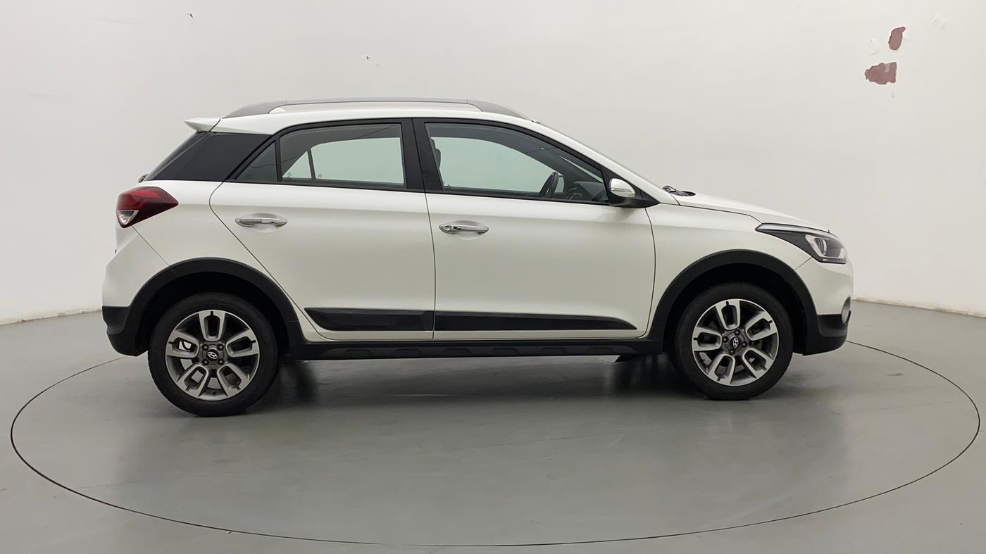 2018 Hyundai i20 Active 1.2 SX, Petrol, Manual, 8,164 km, Right Side