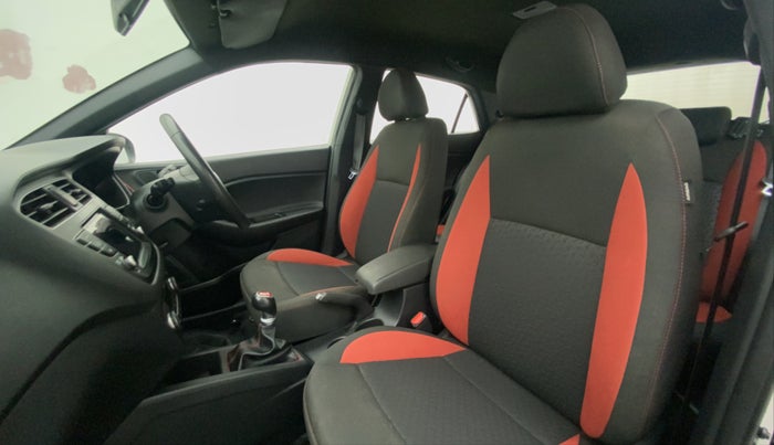 2018 Hyundai i20 Active 1.2 SX, Petrol, Manual, 8,164 km, Right Side Front Door Cabin