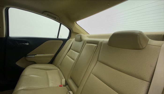 2015 Honda City 1.5L I-VTEC VX (O) MT, Petrol, Manual, 71,565 km, Right Side Rear Door Cabin