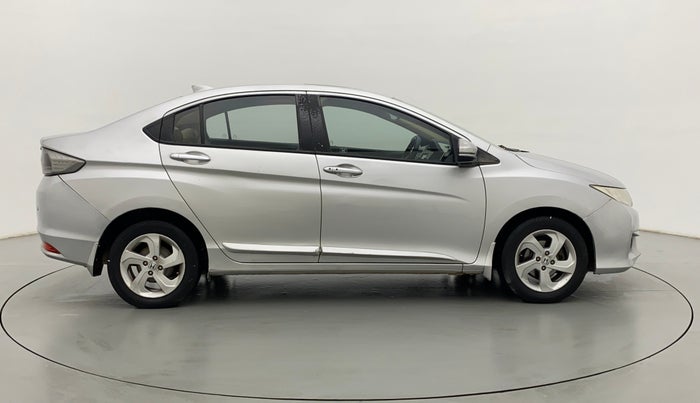 2015 Honda City 1.5L I-VTEC VX (O) MT, Petrol, Manual, 71,565 km, Right Side View