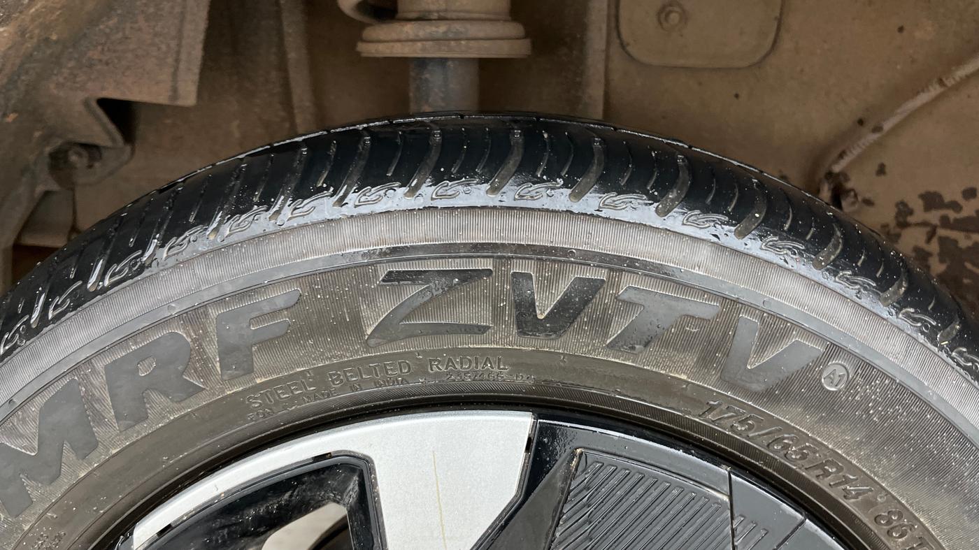 2025 Tata Tiago XTA CNG , CNG, Automatic, 14,797 km, Right Rear Tyre Tread