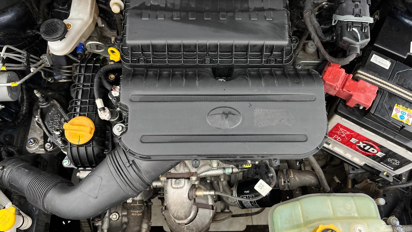 2025 Tata Tiago XTA CNG , CNG, Automatic, 14,797 km, Engine View