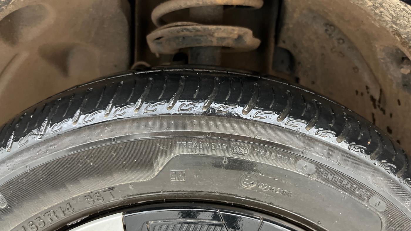 2025 Tata Tiago XTA CNG , CNG, Automatic, 14,797 km, Left Front Tyre Tread