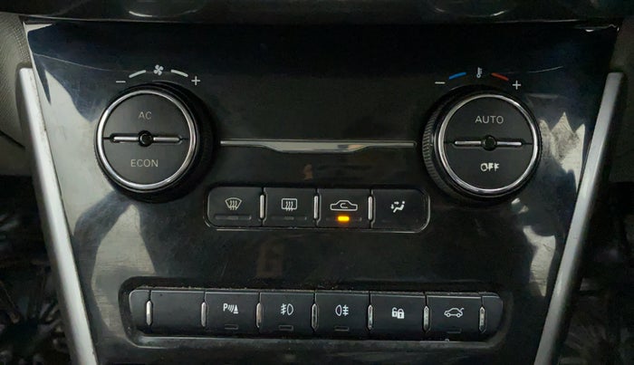2018 Tata NEXON XZ PLUS DIESEL, Diesel, Manual, 95,268 km, Automatic Climate Control