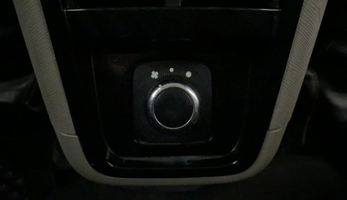 2018 Tata NEXON XZ PLUS DIESEL, Diesel, Manual, 95,268 km, Rear AC Temperature Control