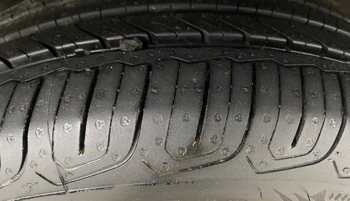 2021 Honda Jazz 1.2L I-VTEC ZX CVT, Petrol, Automatic, 77,476 km, Left Rear Tyre Tread