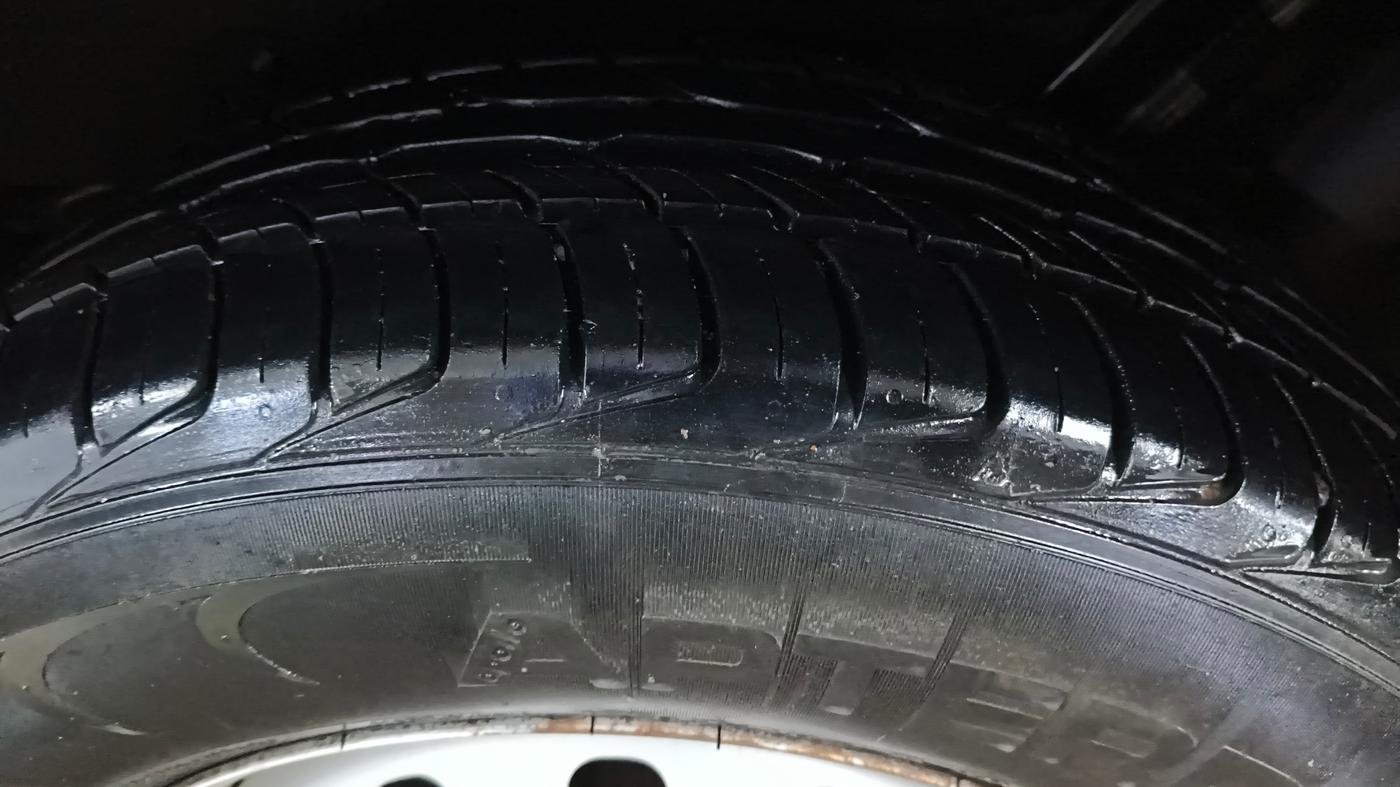 2019 Mahindra MARAZZO M2 7STR, Diesel, Manual, 71,759 km, Left Rear Tyre Tread