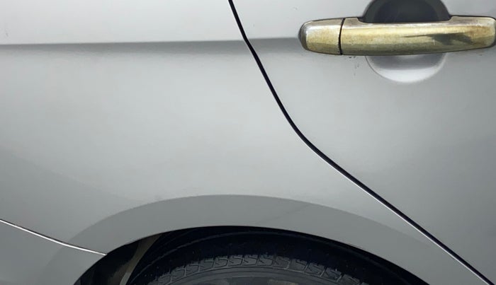 2016 Maruti Ciaz VXI+, Petrol, Manual, 56,282 km, Right quarter panel - Minor scratches
