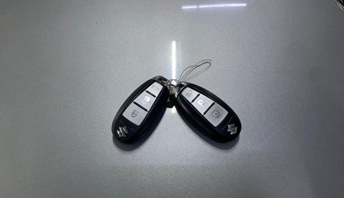 2021 Maruti Ciaz ALPHA 1.5 SHVS PETROL, Petrol, Manual, 92,897 km, Key Close Up