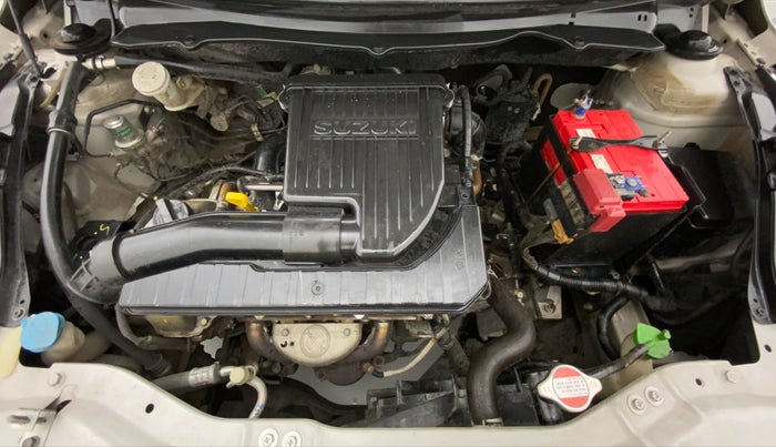 2013 Maruti Swift VXI, Petrol, Manual, 53,644 km, Open Bonet