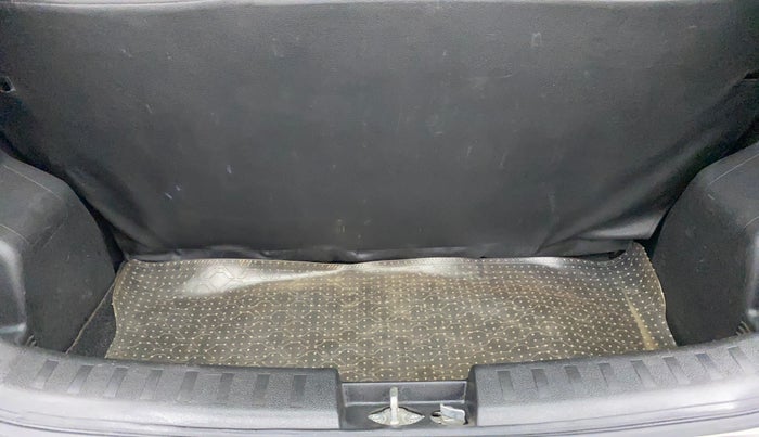 2013 Maruti Swift VXI, Petrol, Manual, 53,644 km, Boot Inside