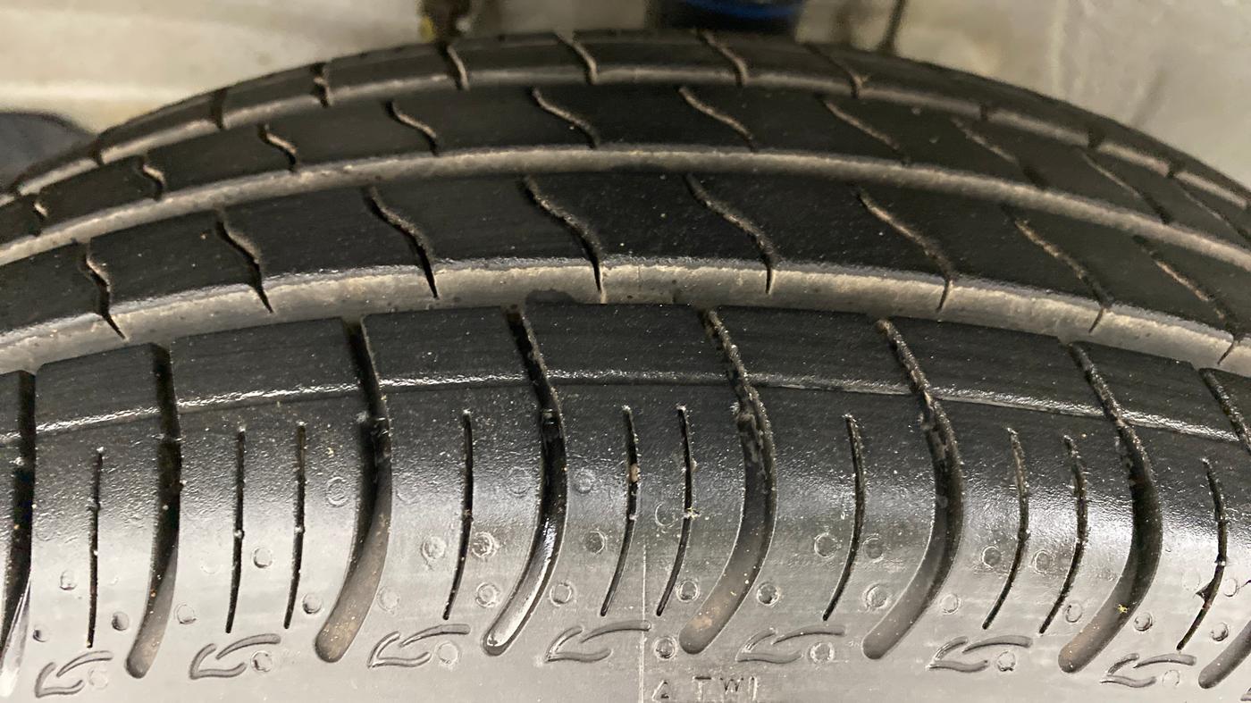 2022 Maruti S PRESSO VXI PLUS, Petrol, Manual, 2,480 km, Left Front Tyre Tread