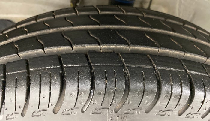 2022 Maruti S PRESSO VXI PLUS, Petrol, Manual, 2,480 km, Left Front Tyre Tread