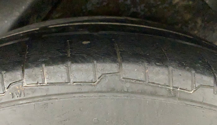 2013 Hyundai i20 ASTA 1.2, Petrol, Manual, 90,368 km, Left Rear Tyre Tread