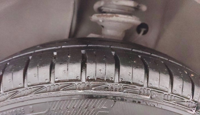 2022 Maruti Celerio VXI CNG, CNG, Manual, 77,576 km, Left Front Tyre Tread