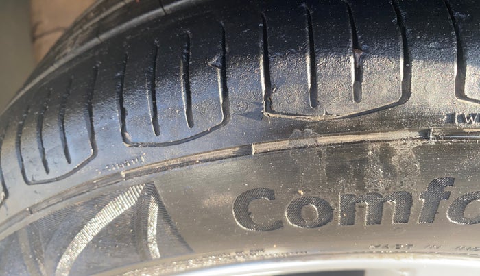 2018 Skoda Rapid AMBITION 1.5 TDI, Diesel, Manual, 92,251 km, Right Front Tyre Tread