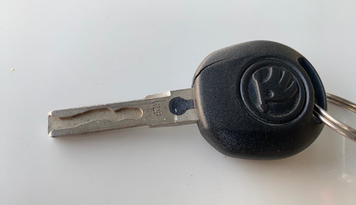 2018 Skoda Rapid AMBITION 1.5 TDI, Diesel, Manual, 92,251 km, Key Close Up